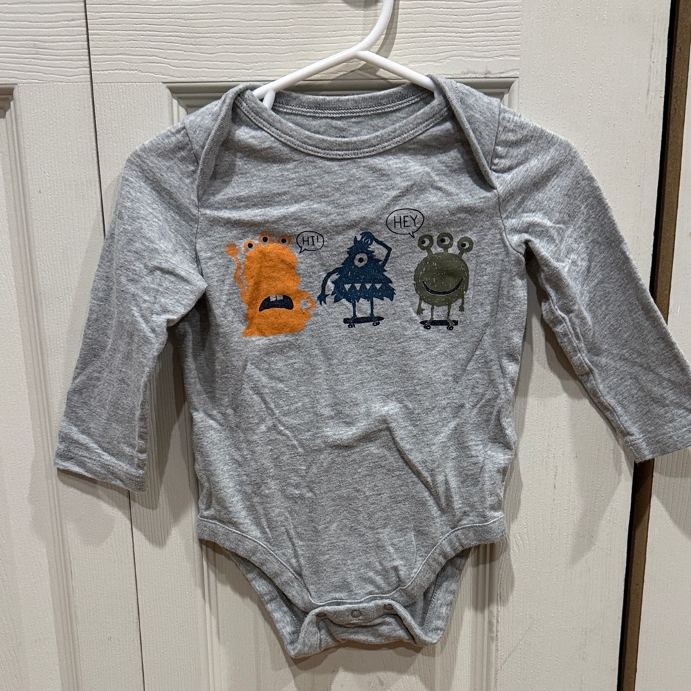 GAP Baby Gray Monsters Long Sleeve Onesie 100% Cotton 6-12M